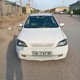 Opel Astra 2000