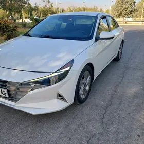 Hyundai Elantra 2021