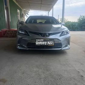 Toyota Camry 2020