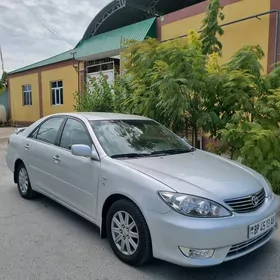 Toyota Camry 2005