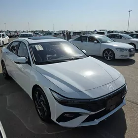 Hyundai Elantra 2025