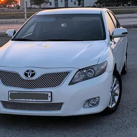 Toyota Camry 2011