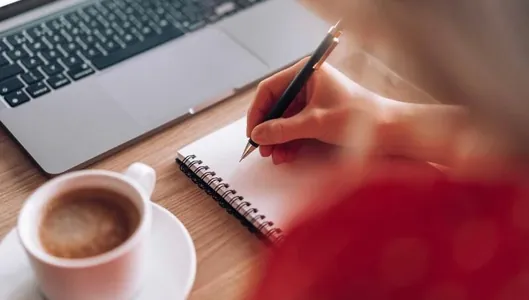 Kofein çylşyrymly meseleleri çözmekde adamlaryň tutanýerliligini ýokarlandyrýar