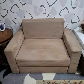 kreslo krowat