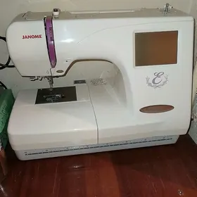 Janome Ÿaka kompÿuter tikin ma