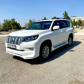 Toyota Land Cruiser Prado 2018