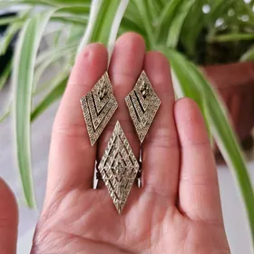 Komplekt gyzyl