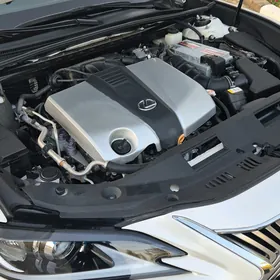 Lexus ES 350 2019