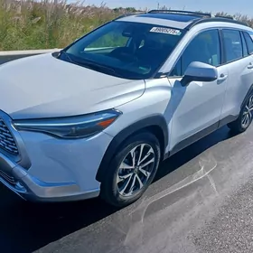 Toyota Corolla Cross 2024