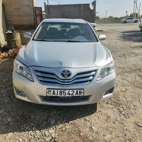 Toyota Camry 2011