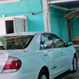 Toyota Camry 2003