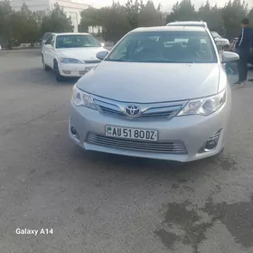 Toyota Camry 2012