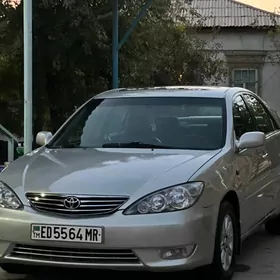 Toyota Camry 2003