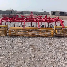 MTZ 80 2002