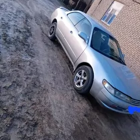 Toyota Marino 1994