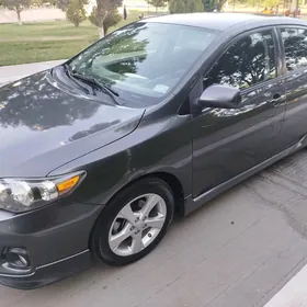 Toyota Corolla 2011