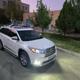 Toyota Highlander 2015
