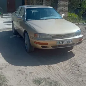 Toyota Camry 1993