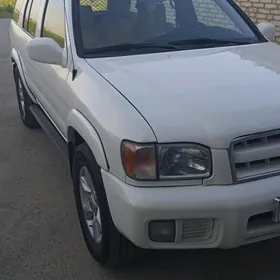 Nissan Pathfinder 2004
