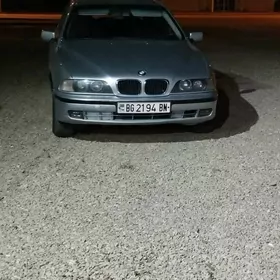 BMW E39 1999