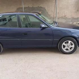 Opel Astra 1992