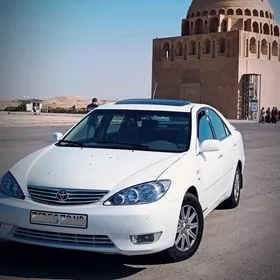 Toyota Camry 2004