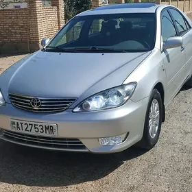 Toyota Camry 2004