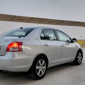 Toyota Yaris 2010