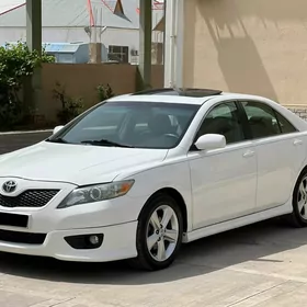 Toyota Camry 2010