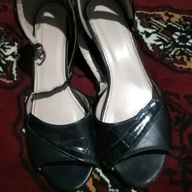 tufli gara renk 38 razmer