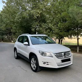 Volkswagen Tiguan 2010