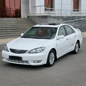 Toyota Camry 2005