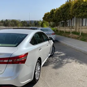 Toyota Avalon 2013