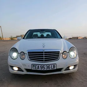 Mercedes-Benz E320 2003