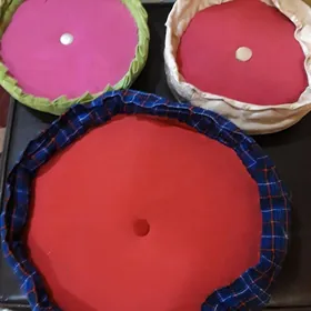 Лежанки.ошейники шлейки