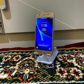J5 prime