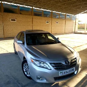 Toyota Camry 2011