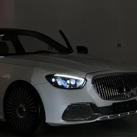 Mercedes-Benz E350 2010