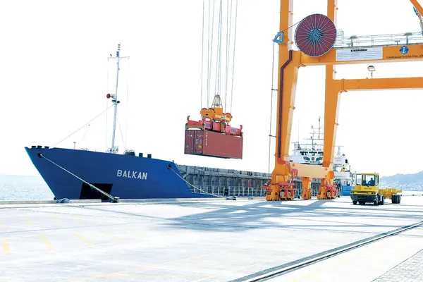 Türkmenistan Astrahan bilen bilelikdäki ulag-logistika taslamalary maslahatlaşdy