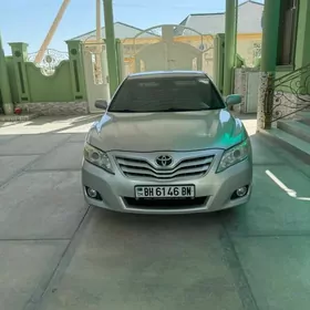 Toyota Camry 2010