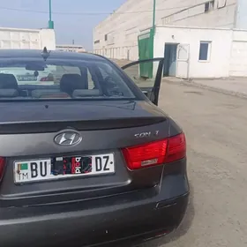 Hyundai Sonata 2009