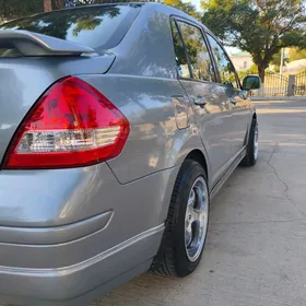 Nissan Versa 2010