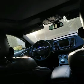 Chrysler 200 2015