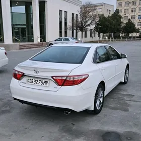 Toyota Camry 2017
