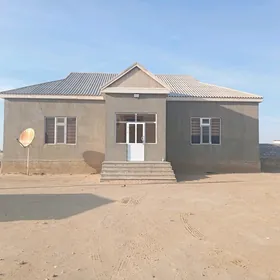 Esenguly Garadepe satlyk jaý