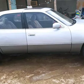 Lexus LS 400 1990