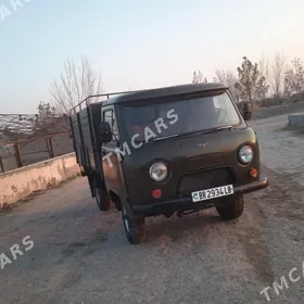 UAZ 2206 1986