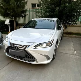 Lexus ES 350 2020