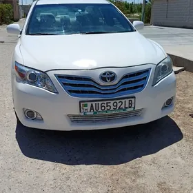 Toyota Camry 2010