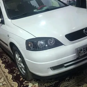 Opel Astra 2000